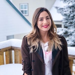 Meet your Posher, Rini